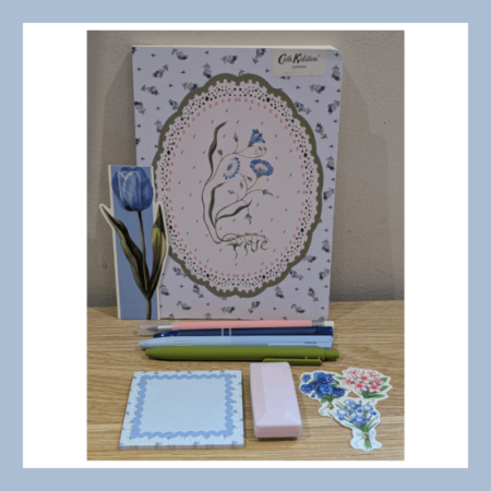 Blue & Cream Vignette Bundle